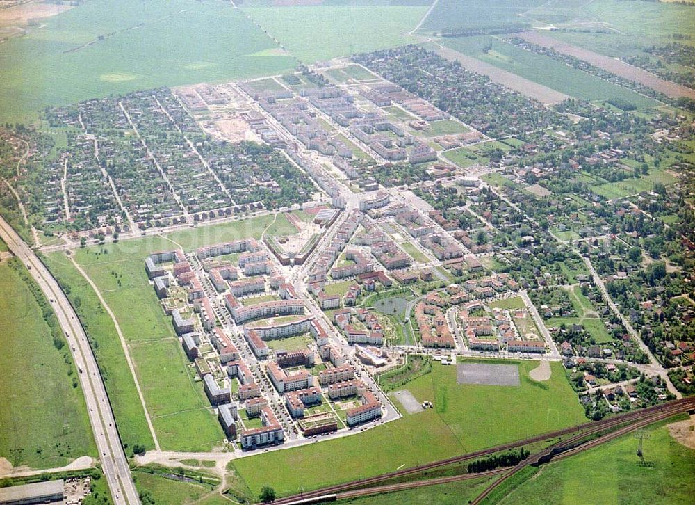 Berlin - Karow-Nord from above - Fast fertige Bauabschnitte des Wohnungsgebietes Karow-Nord in Berlin-Karow.