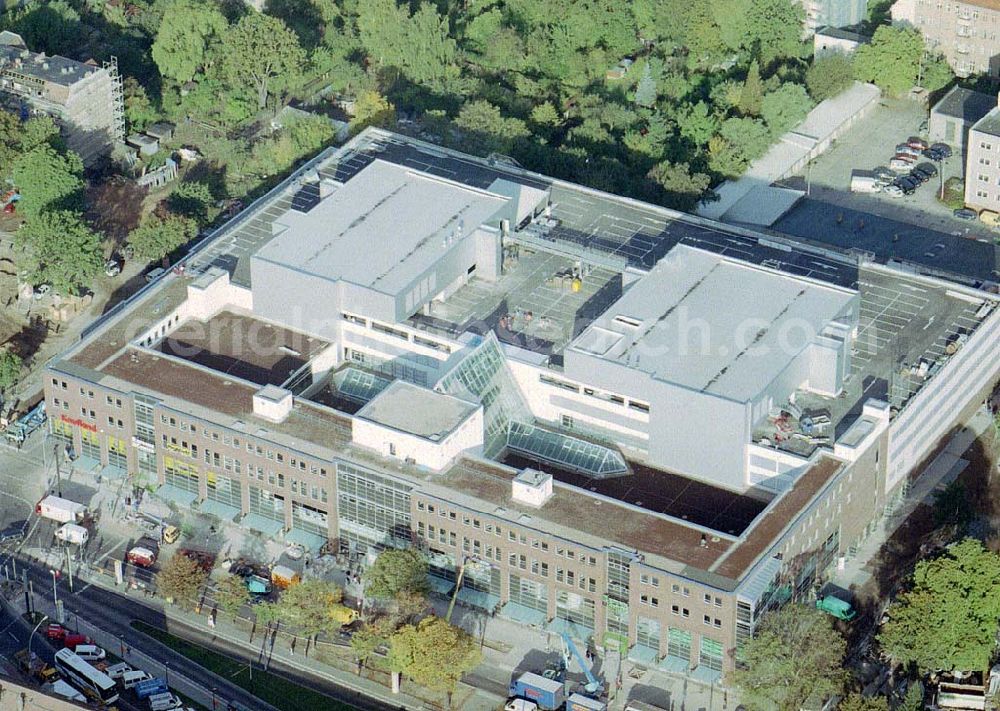 Aerial photograph Berlin - Pankow - Fast fertiges Rathauscenter am Rathaus in Berlin - Pankow der FUNDUS-Gruppe in Köln.