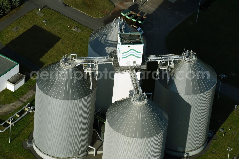 Schönerlinde from above - Digesters for wastewater treatment of the BWB Berlin Water Utility in Schoenerlinde in Brandenburg