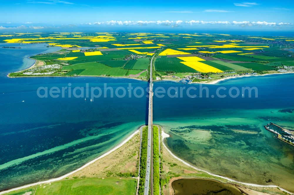 Aerial image Fehmarn - Construction of the pier Fehmarnsundbruecke over the water surface of the Fehmarnsund of the Baltic Sea on the E47 road in Fehmarn on the island of Fehmarn in the federal state of Schleswig-Holstein, Germany