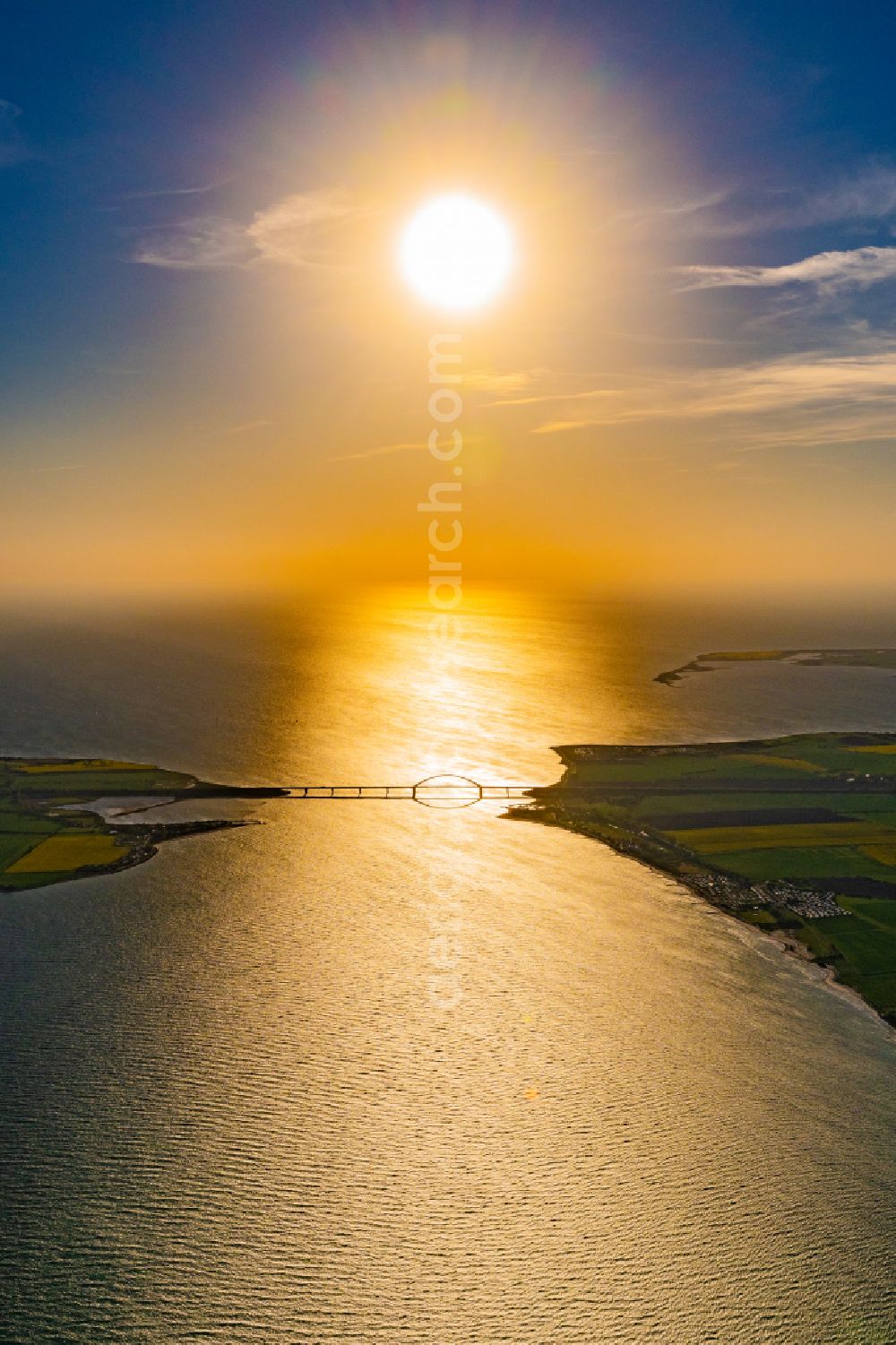 Aerial image Fehmarn - Construction of the pier Fehmarnsundbruecke over the water surface of the Fehmarnsund of the Baltic Sea on the E47 road in Fehmarn on the island of Fehmarn in the federal state of Schleswig-Holstein, Germany