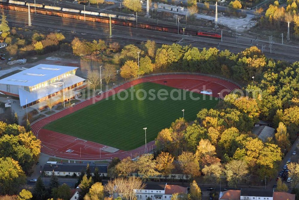 Aerial photograph Königs Wusterhausen - Blick auf die Feld-Sporthalle in der Cottbuser Str. 38, 15711 Königs Wusterhausen - Tel: (03375) 213 610