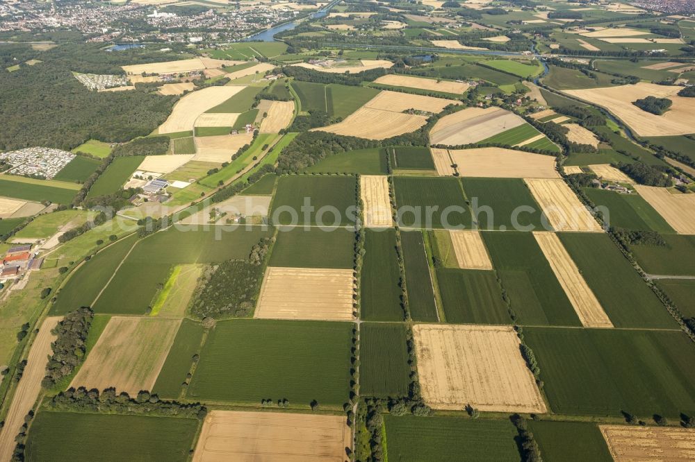 Aerial photograph Datteln - Field structures and agricultural land near Datteln in North Rhine-Westphalia