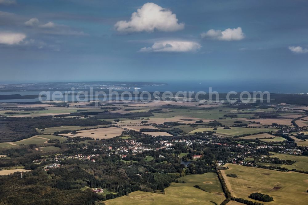 Aerial photograph Putbus - Fields and wood in the district of Pastitz in Putbus in the federal state Mecklenburg-West Pomerania