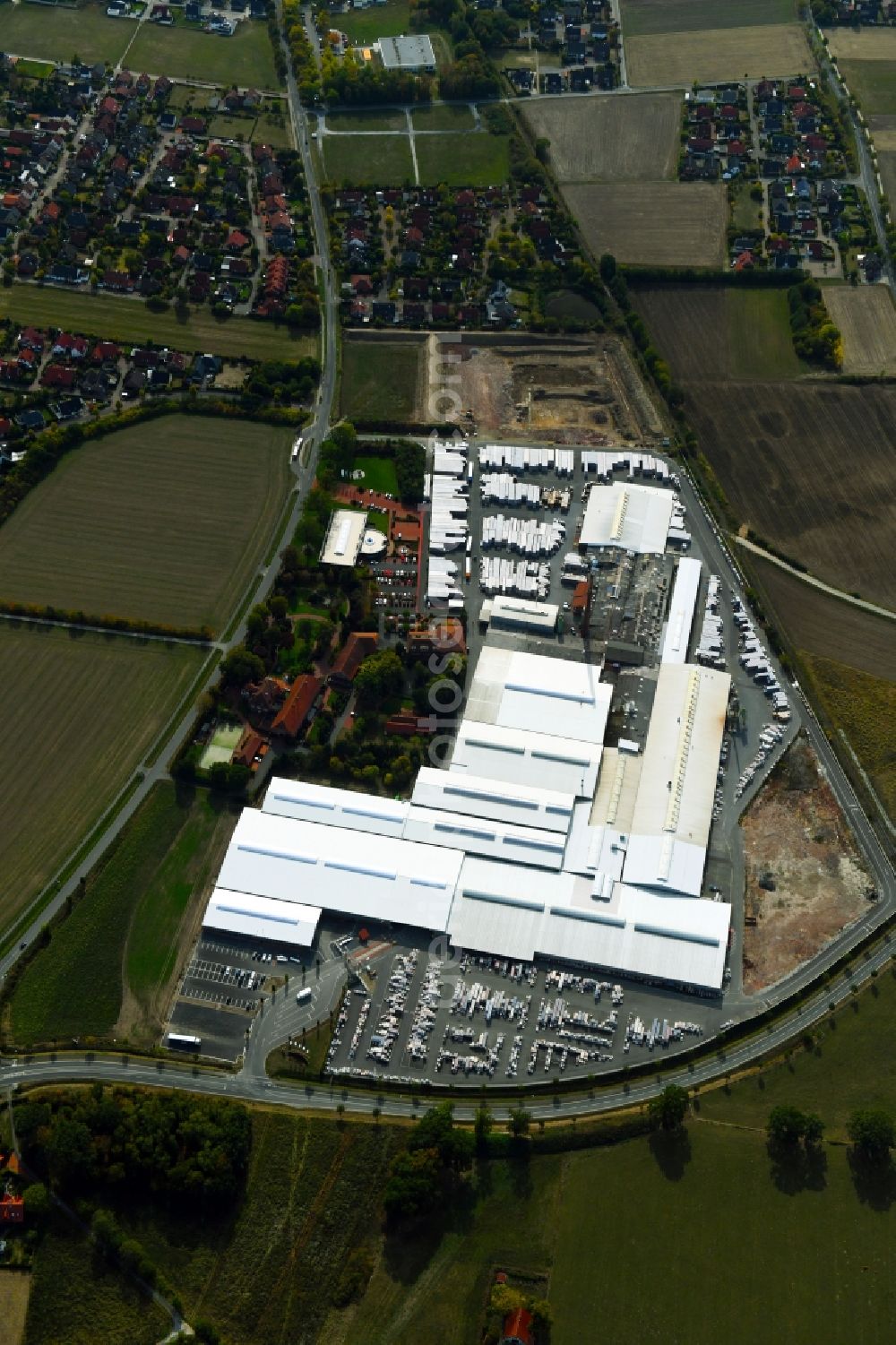 Aerial photograph Bad Laer - Building and production halls on the premises of FELDHAUS KLINKER VERTRIEBS-GMBH on Nordring in Bad Laer in the state Lower Saxony, Germany