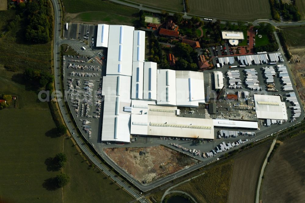 Aerial image Bad Laer - Building and production halls on the premises of FELDHAUS KLINKER VERTRIEBS-GMBH on Nordring in Bad Laer in the state Lower Saxony, Germany