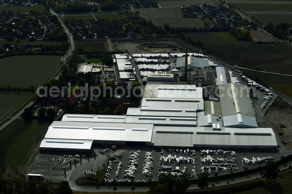 Bad Laer from the bird's eye view: Building and production halls on the premises of FELDHAUS KLINKER VERTRIEBS-GMBH on Nordring in Bad Laer in the state Lower Saxony, Germany