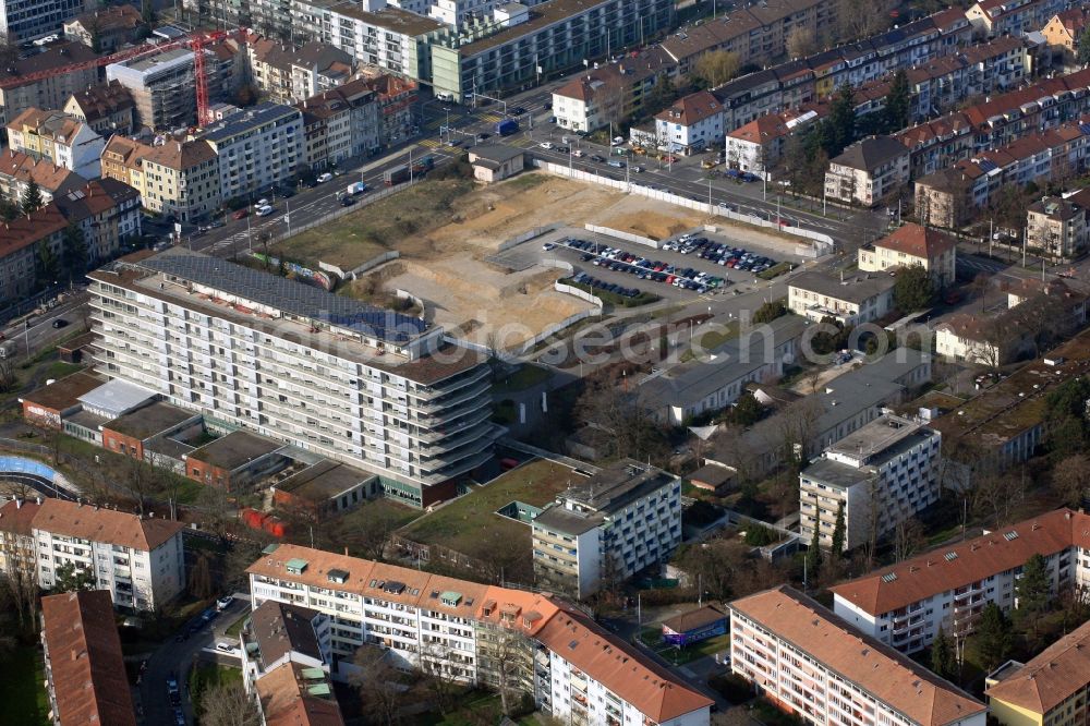 Basel from the bird's eye view: On the grounds of the Felix Platter Hospital in Basel, Switzerland, the geriatric competence center, a new building for geriatric medicine is under construction