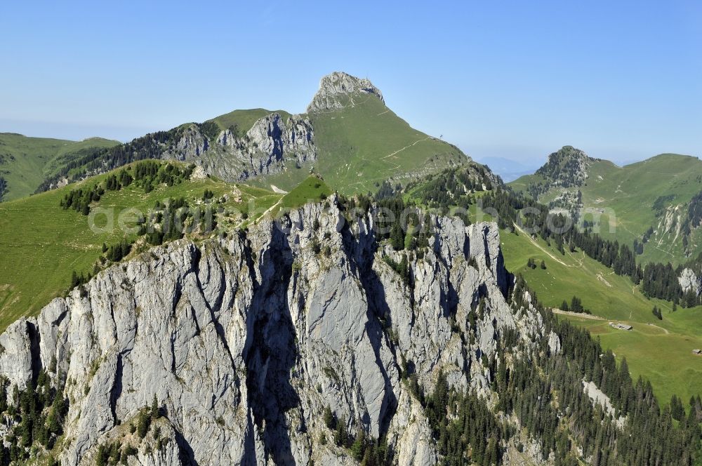 Aerial photograph Oberstocken - Rock Solid and mountains of Stockhorn as the highest peak in the Stockhornkette in Oberstocken in Switzerland