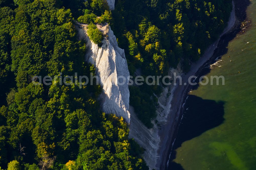 Aerial photograph Lohme - Rock Coastline on the cliffs - Kreidefelsen Koenigstuhl - in Lohme in the state Mecklenburg - Western Pomerania, Germany