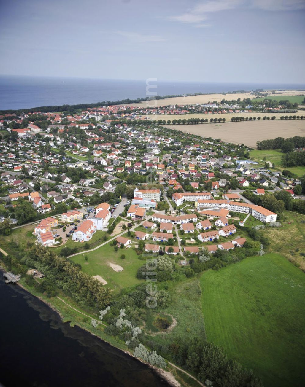 Rerik from above - Rerik / Mecklenburg Vorpommern Blick auf das Feriendorf der AWO SANO gGmbH am Haffwinkel 18 in 18230 Ostseebad Rerik. View of the Village of AWO SANO gGmbH on Haffwinkel in Rerik.