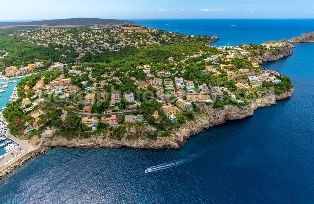 Aerial photograph Calvia - Holiday house plant of the park along the Gran Via de Formentera in Calvia in Balearic island of Mallorca, Spain