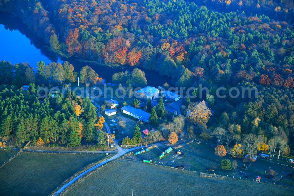 Feldberger Seenlandschaft from the bird's eye view: Holiday house Ferienhaus Mechow on Krueseliner Muehle in Feldberger Seenlandschaft in the state , Germany