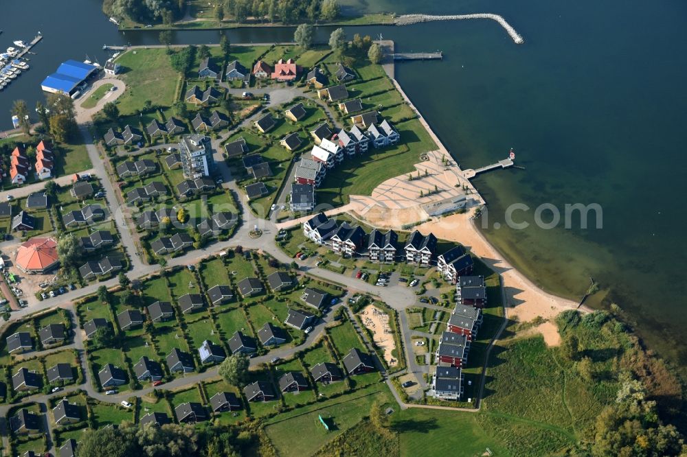 Rechlin from above - Holiday house plant of the park Ferienpark Mueritz Am Hafendorf in the district Hafendorf in Rechlin in the state Mecklenburg - Western Pomerania, Germany