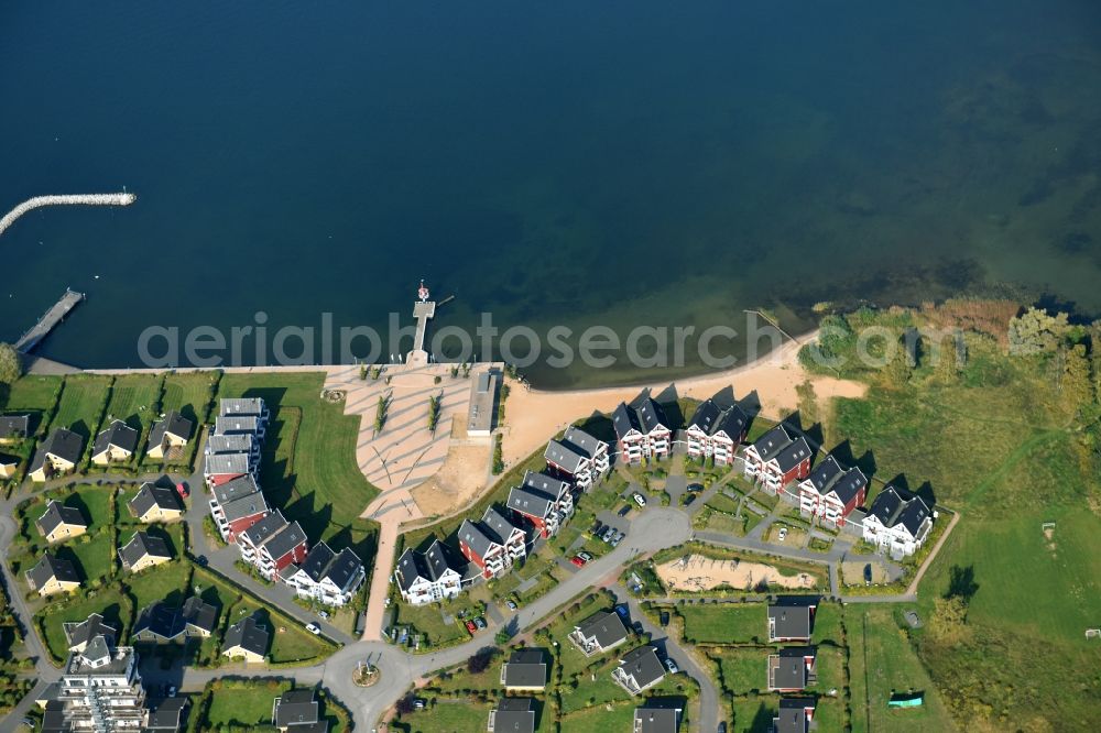 Aerial photograph Rechlin - Holiday house plant of the park Ferienpark Mueritz Am Hafendorf in the district Hafendorf in Rechlin in the state Mecklenburg - Western Pomerania, Germany