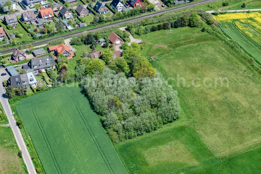 Aerial photograph Tinnum - Holiday house plant of the park Eibenhof in Tinnum at the island Sylt in the state Schleswig-Holstein, Germany