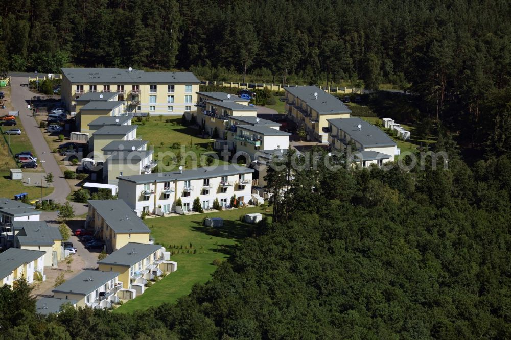 Aerial image Gelbensande - Holiday house plant of the park Kuestenwald in Gelbensande in the state Mecklenburg - Western Pomerania