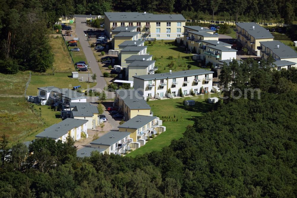 Aerial photograph Gelbensande - Holiday house plant of the park Kuestenwald in Gelbensande in the state Mecklenburg - Western Pomerania