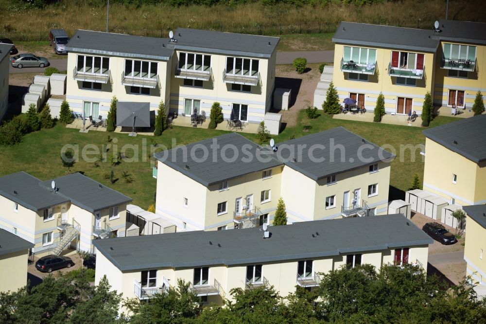 Aerial photograph Gelbensande - Holiday house plant of the park Kuestenwald in Gelbensande in the state Mecklenburg - Western Pomerania