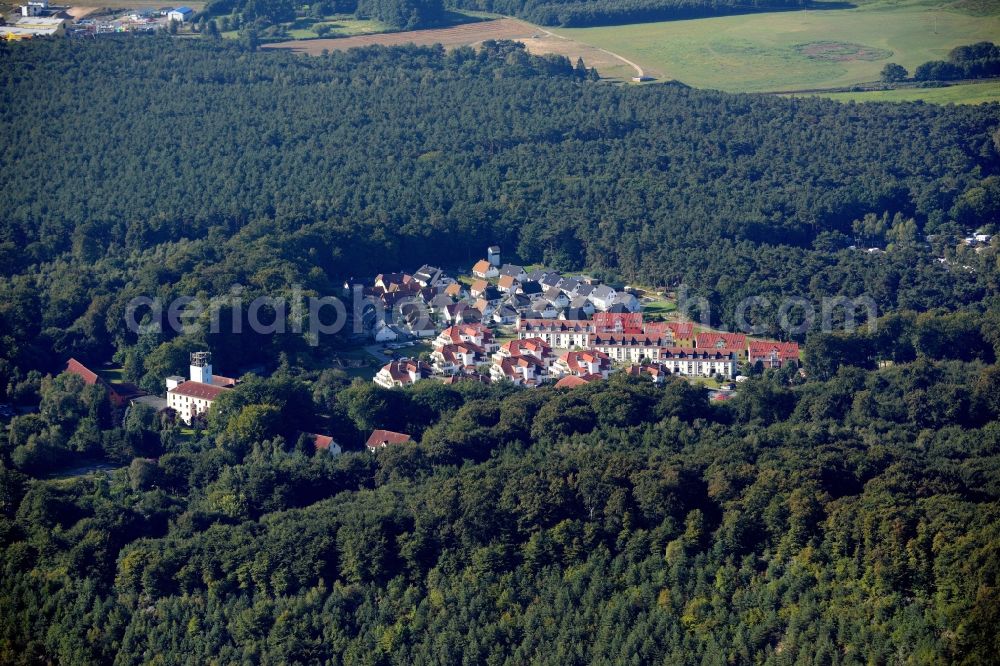 Koserow from the bird's eye view: Holiday house plant of the park Vineta Ferienpark Usedom in the district Koelpinsee in Koserow in the state Mecklenburg - Western Pomerania