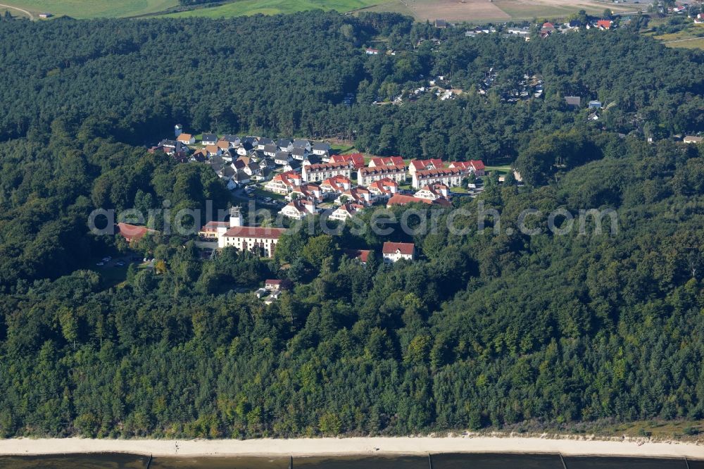 Aerial photograph Koserow - Holiday house plant of the park Vineta Ferienpark Usedom in the district Koelpinsee in Koserow in the state Mecklenburg - Western Pomerania