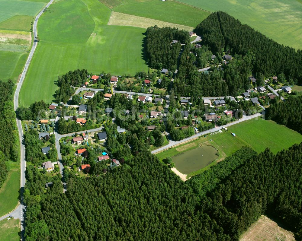 Feilitzsch from above - Holiday house plant of the park Feriensiedlung Kreuzlein on street Fichtenring in Feilitzsch in the state Bavaria, Germany