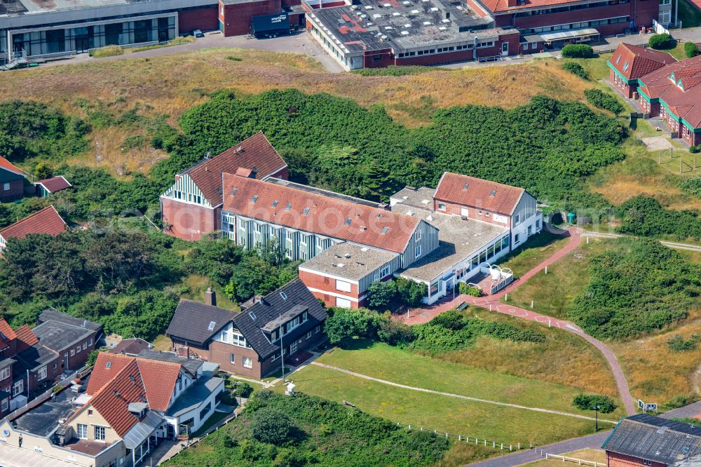 Langeoog from the bird's eye view: Holiday house plant of the park in Langeoog on island Langeoog in the state Lower Saxony, Germany