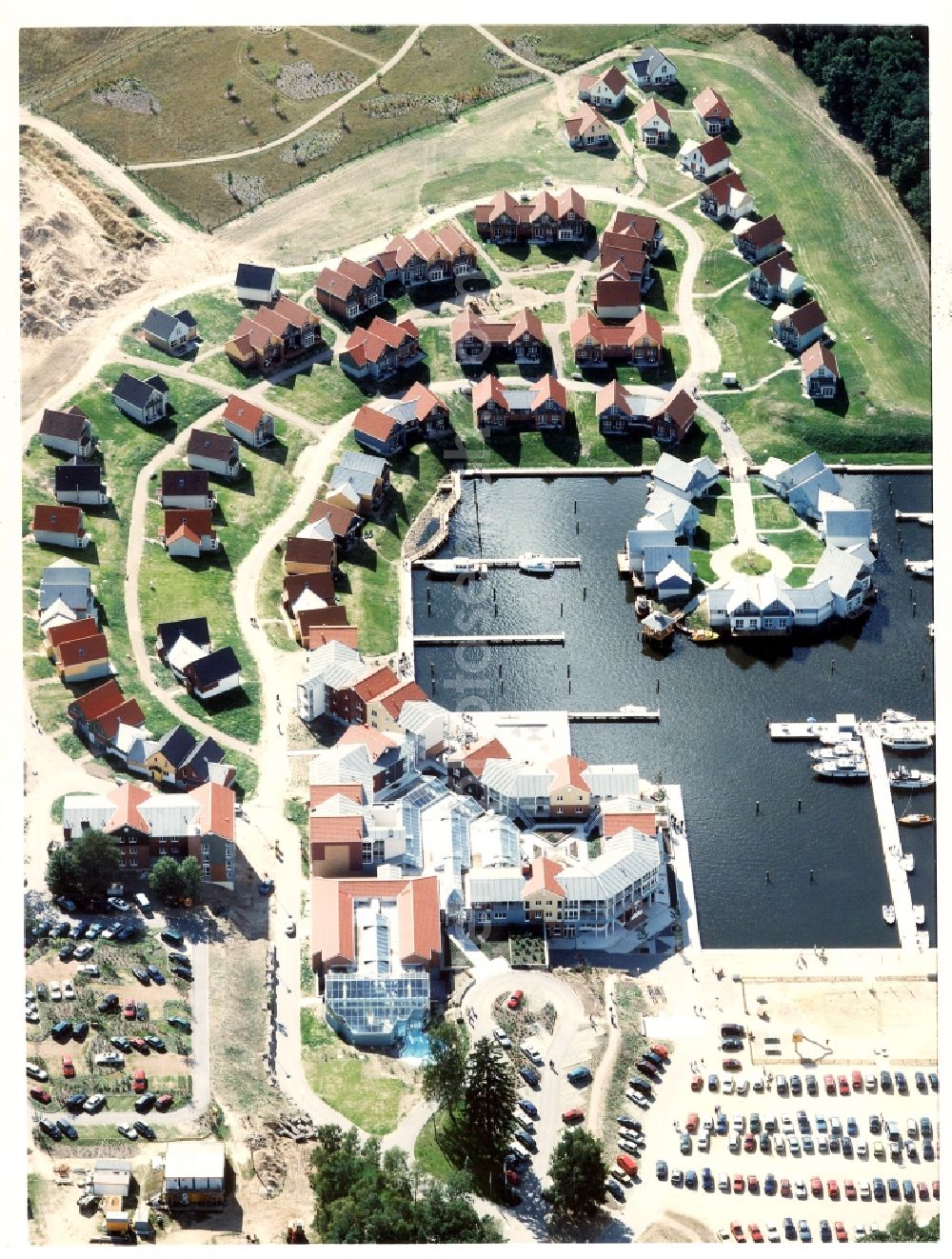 Aerial image Kleinzerlang - Holiday house plant of the park Marina Wolfsbruch in Kleinzerlang in the state Brandenburg, Germany