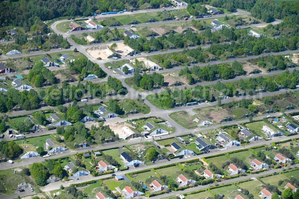 Kevelaer from the bird's eye view: Holiday house plant of the park Traberpark Den Heyberg in Kevelaer in the state North Rhine-Westphalia, Germany