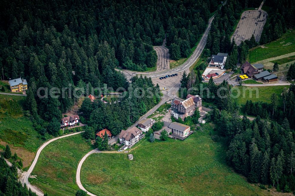 Aerial photograph Bühlertal - Holiday house plant of the park Wintersport Hundseck in Buehlertal in the state Baden-Wurttemberg, Germany