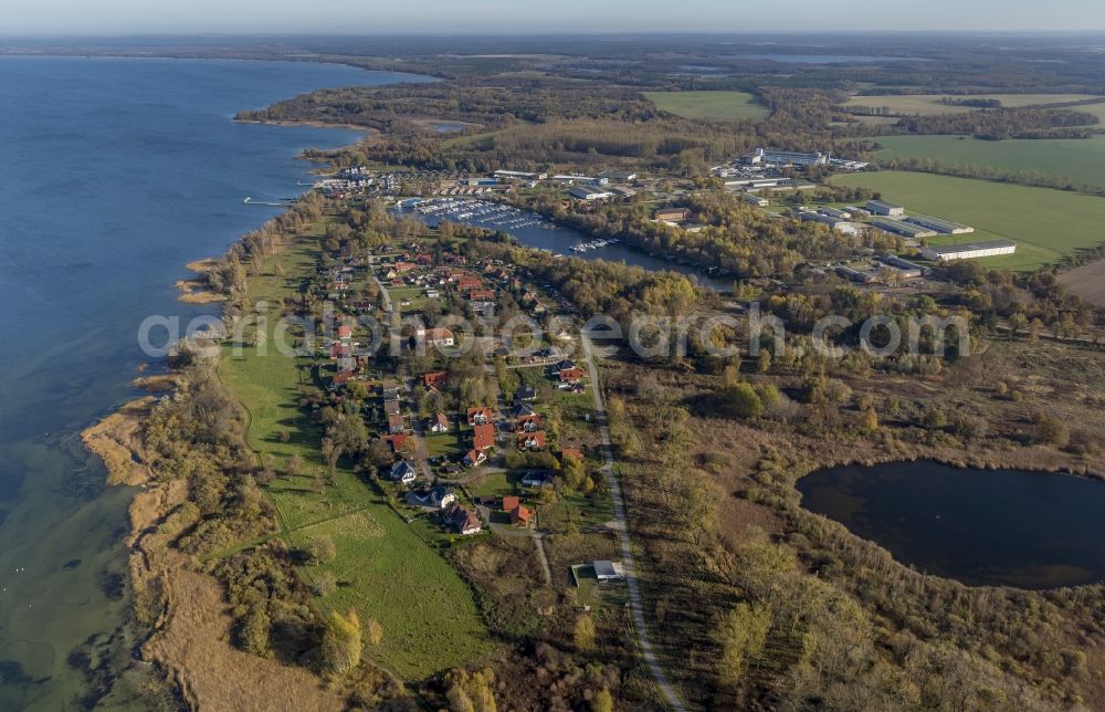 Aerial image Rechlin - Holiday House Park on the harbor village located between the shore of Lake Müritz and the Claassee in Rechlin in Mecklenburg - Western Pomerania