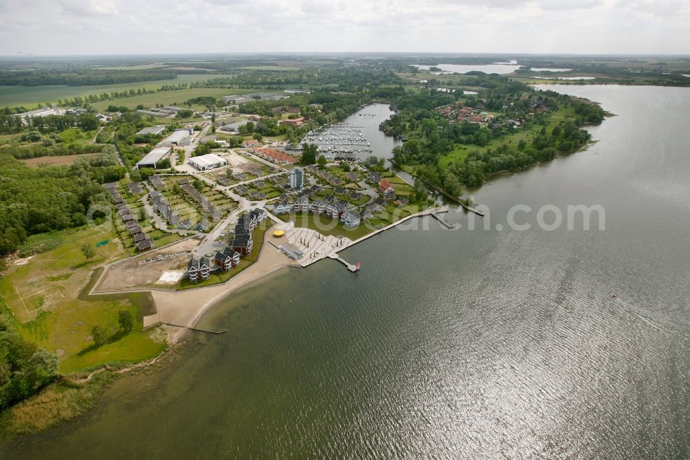 Aerial image Rechlin - Ferienpark Mueritz with adjoining promenade in Rechlin in Mecklenburg-Vorpommern. The holiday park is operated by the company Allseasonparks