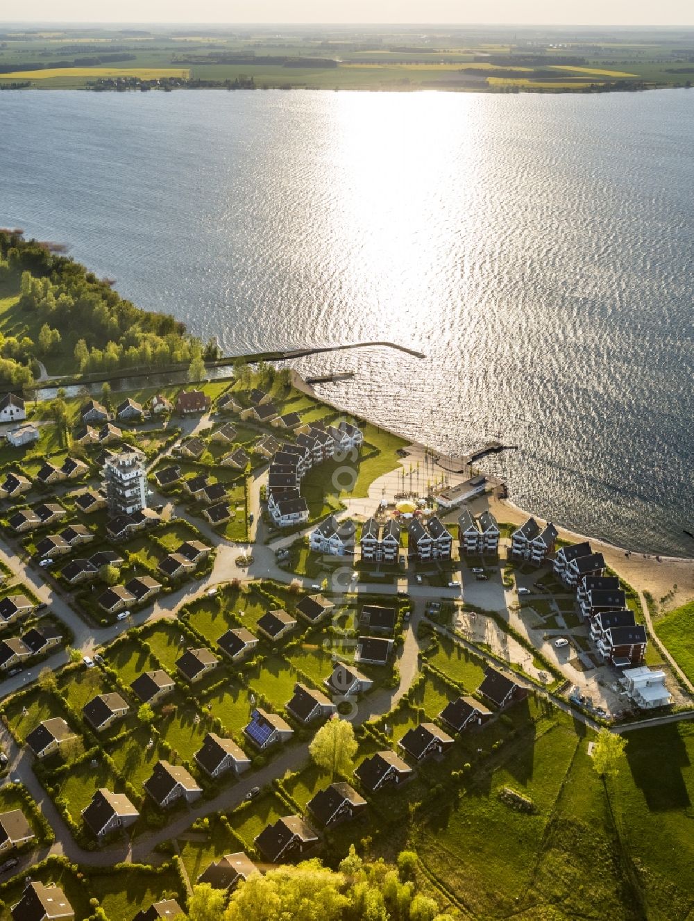 Aerial photograph Rechlin - View on holiday park Mueritz in Rechlin Nord on Lake Mueritz. The water belongs to the Mecklenburg Lake District