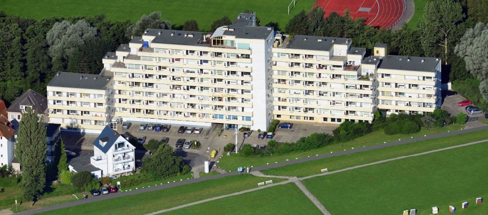 Cuxhaven from above - Holiday apartments Haus Nautic in Cuxhaven in Lower Saxony