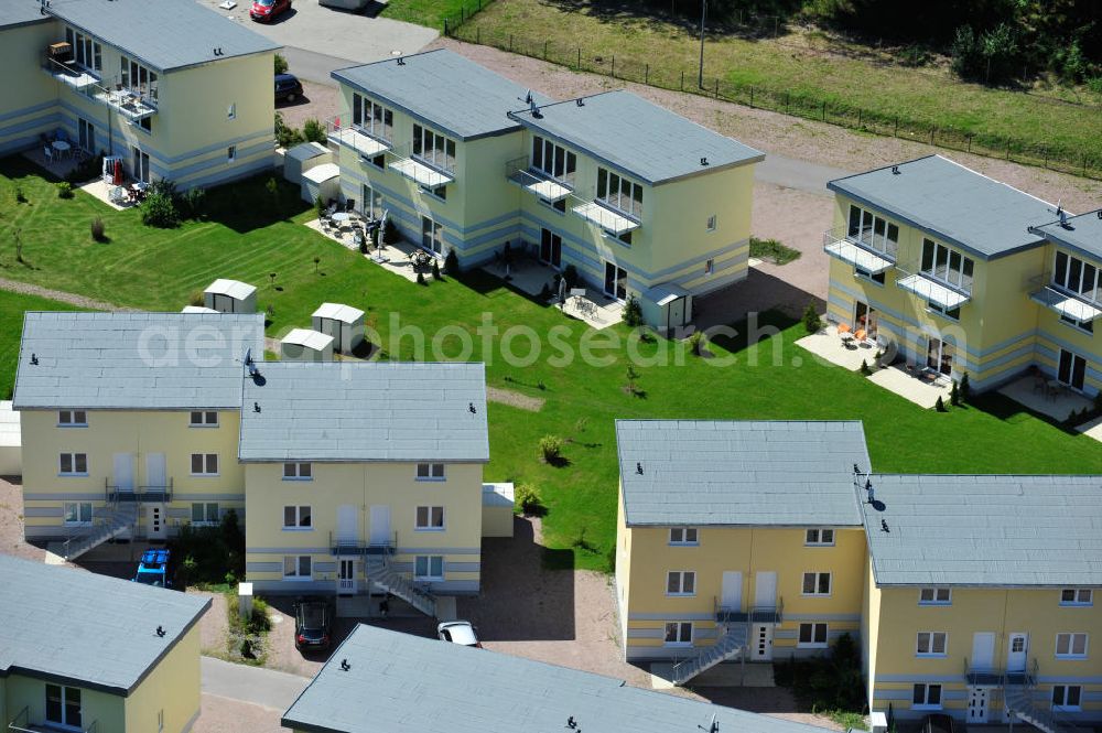 Aerial image OSTSEEBAD GRAL-MÜRITZ - Blick auf den Ferienwohnpark im Küstenwald der HAWO Bauträger KG in unmittelbarer Strandnähe im Ostseeheilbad Graal-Müritz. Aus einer ehemaligen NVA Liegenschaft entstanden bisher in zwei Bauabschnitten attraktive Ferienhäuser und Ferienwohneinheiten zum Verkauf und zur Vermietung. View of the coastal forest of the housing estate developers HAWO KG near the beach in the spa town of Graal Müritz.