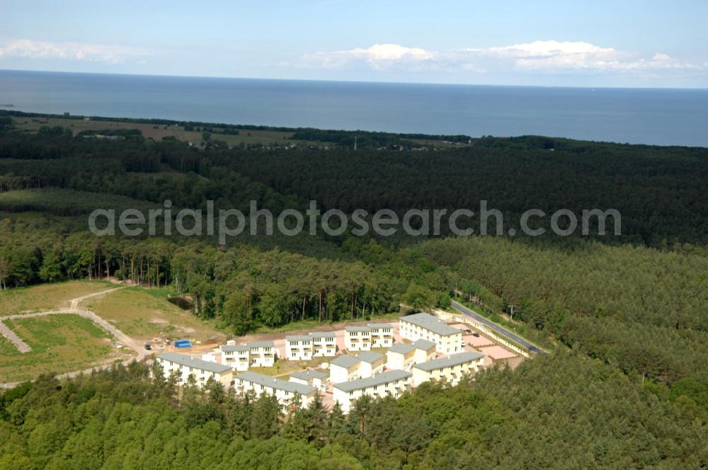 Aerial image Ostseebad Graal-Müritz - Blick auf den Ferienwohnpark im Küstenwald der HAWO Bauträger KG in unmittelbarer Strandnähe im Ostseeheilbad Graal-Müritz. Aus einer ehemaligen NVA Liegenschaft entstanden attraktive Ferienhäuser und Ferienwohneinheiten zum Verkauf und zur Vermietung