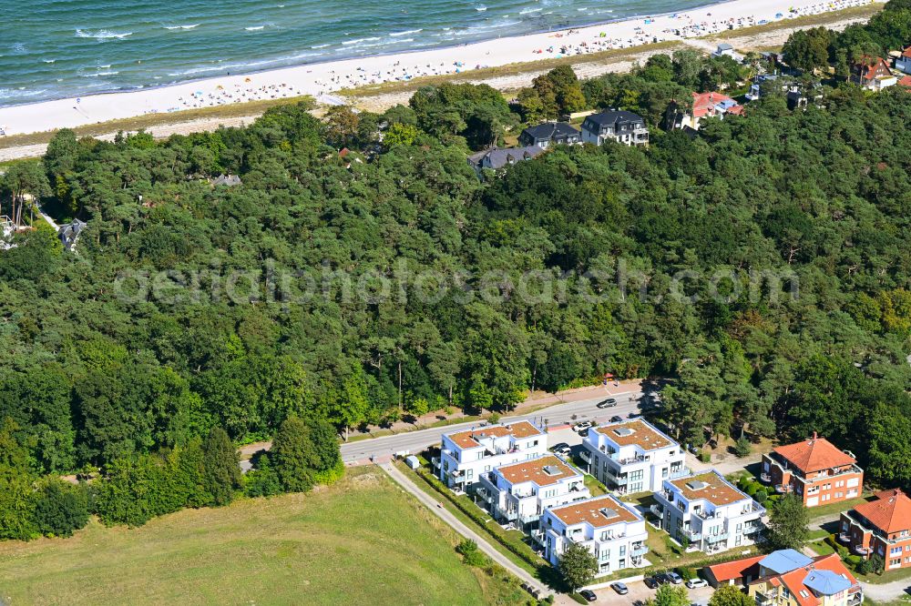 Aerial image Ostseebad Boltenhagen - Building of an apartment building used as an apartment complex Upstalsboom Aparthotel on street Ostseeallee in Ostseebad Boltenhagen at the baltic sea coast in the state Mecklenburg - Western Pomerania, Germany