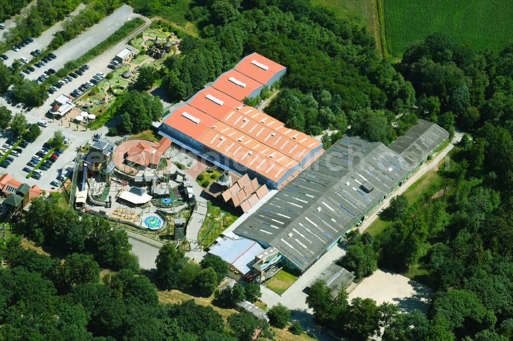 Haren (Ems) from the bird's eye view: Holiday house plant of the park Ferienzentrum Schloss Dankern on Dankernsee in the district Dankern in Haren (Ems) in the state Lower Saxony, Germany