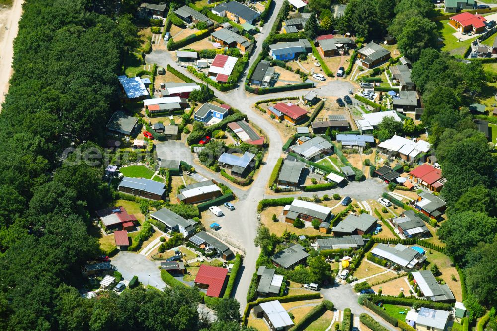 Aerial image Haren (Ems) - Holiday house plant of the park Ferienzentrum Schloss Dankern on Dankernsee in the district Dankern in Haren (Ems) in the state Lower Saxony, Germany