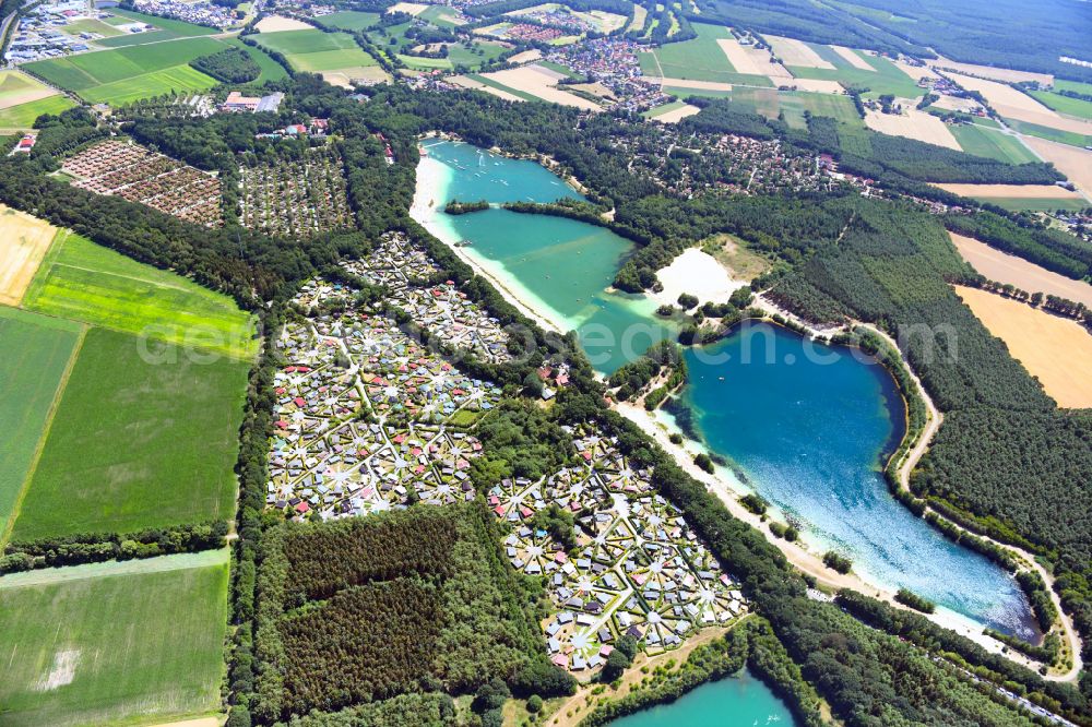 Aerial photograph Haren (Ems) - Holiday house plant of the park Ferienzentrum Schloss Dankern on Dankernsee in the district Dankern in Haren (Ems) in the state Lower Saxony, Germany