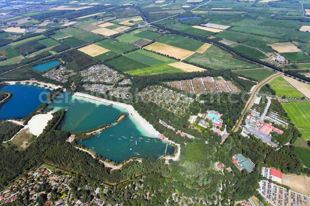 Aerial image Haren (Ems) - Holiday house plant of the park Ferienzentrum Schloss Dankern on Dankernsee in the district Dankern in Haren (Ems) in the state Lower Saxony, Germany