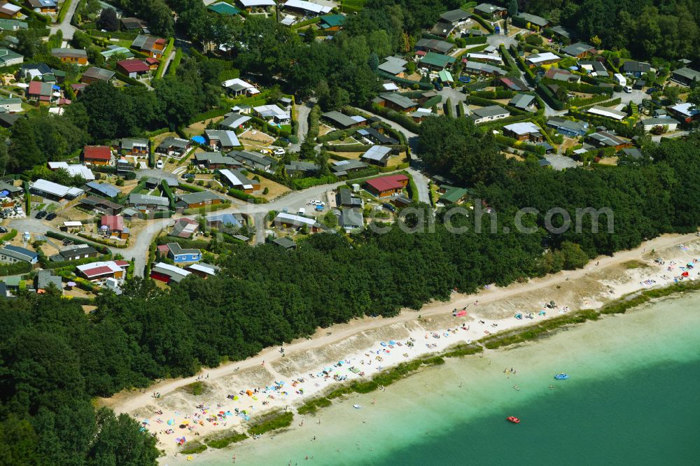 Aerial image Haren (Ems) - Holiday house plant of the park Ferienzentrum Schloss Dankern on Dankernsee in the district Dankern in Haren (Ems) in the state Lower Saxony, Germany