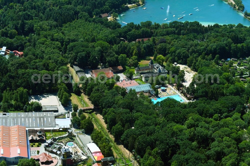 Aerial image Haren (Ems) - Holiday house plant of the park Ferienzentrum Schloss Dankern on Dankernsee in the district Dankern in Haren (Ems) in the state Lower Saxony, Germany