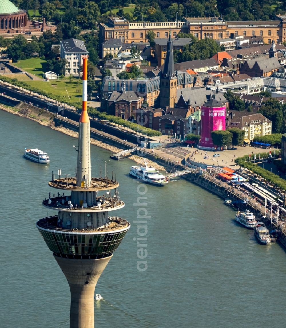 Aerial photograph Düsseldorf - Television Tower Duesseldorf Dusseldorf on the banks of the Rhine in Dusseldorf in North Rhine-Westphalia