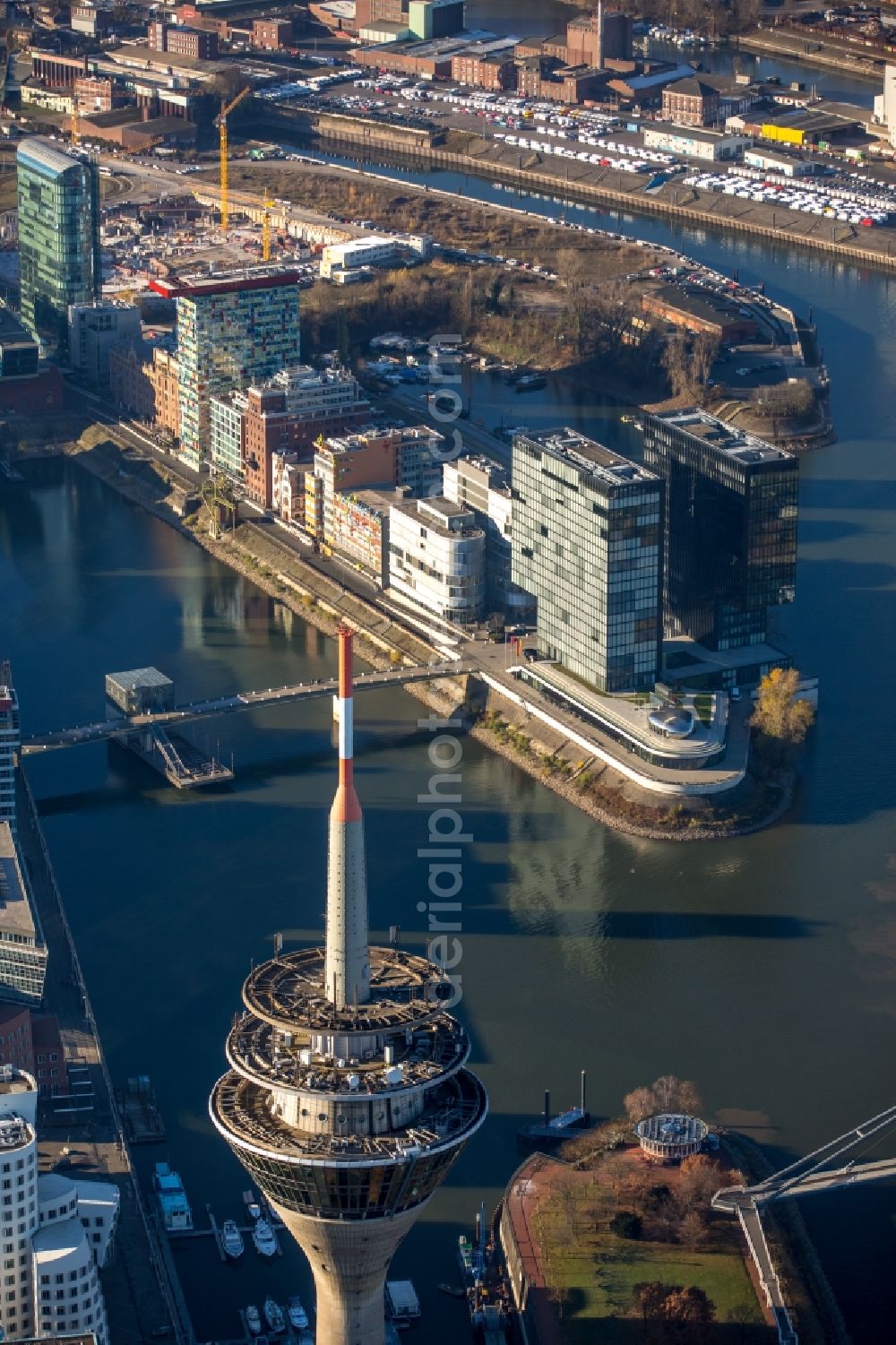 Aerial image Düsseldorf - Television Tower Duesseldorf Dusseldorf on the banks of the Rhine in Dusseldorf in North Rhine-Westphalia