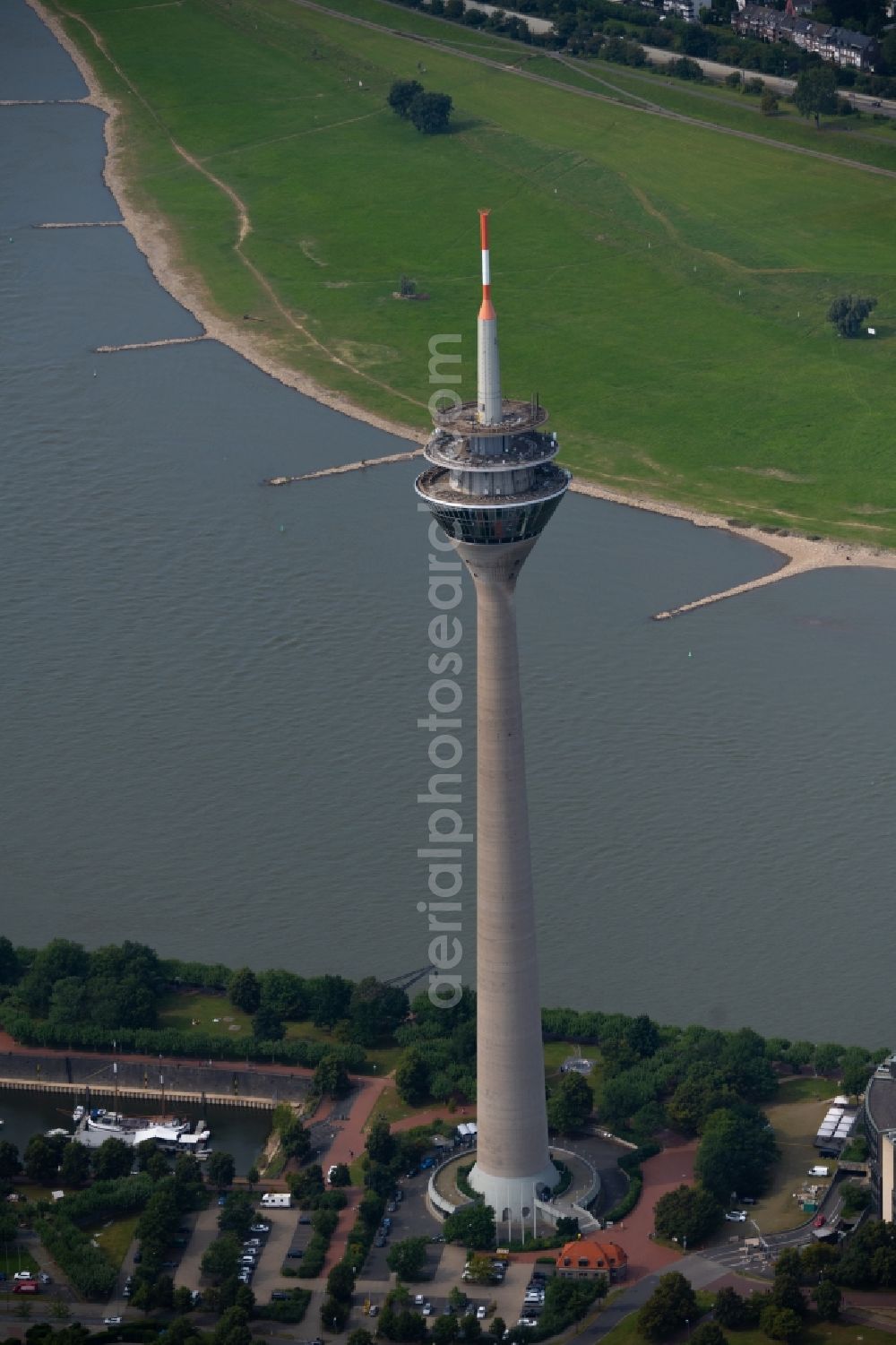 Aerial photograph Düsseldorf - Television Tower Rheinturm in the district Unterbilk in Duesseldorf at Ruhrgebiet in the state North Rhine-Westphalia, Germany