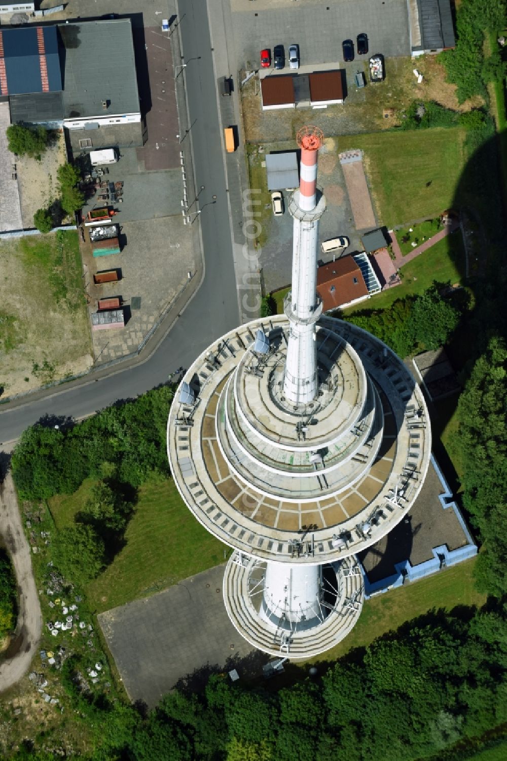 Aerial photograph Cuxhaven - Television Tower Friedrich-Clemens-Gerke-Turm in the district Sueder- und Westerwisch in Cuxhaven in the state Lower Saxony, Germany