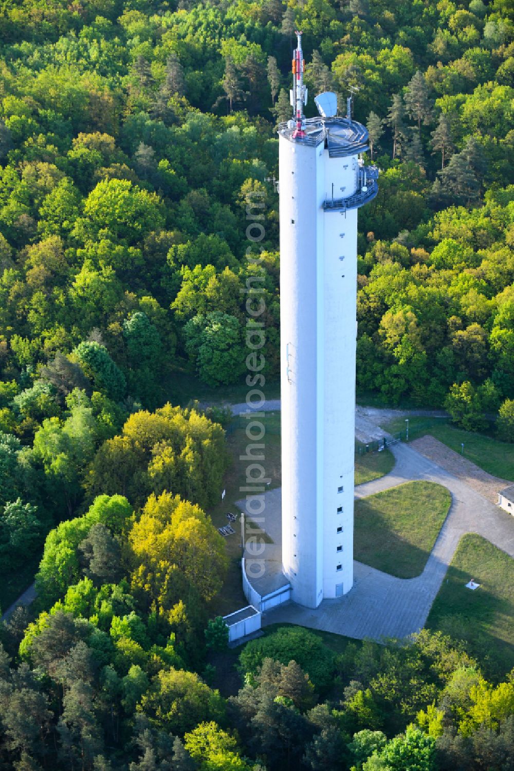 Aerial photograph Rhinow - Television Tower Fernmeldeturm Rhinow on Turmstrasse in Rhinow in the state Brandenburg, Germany