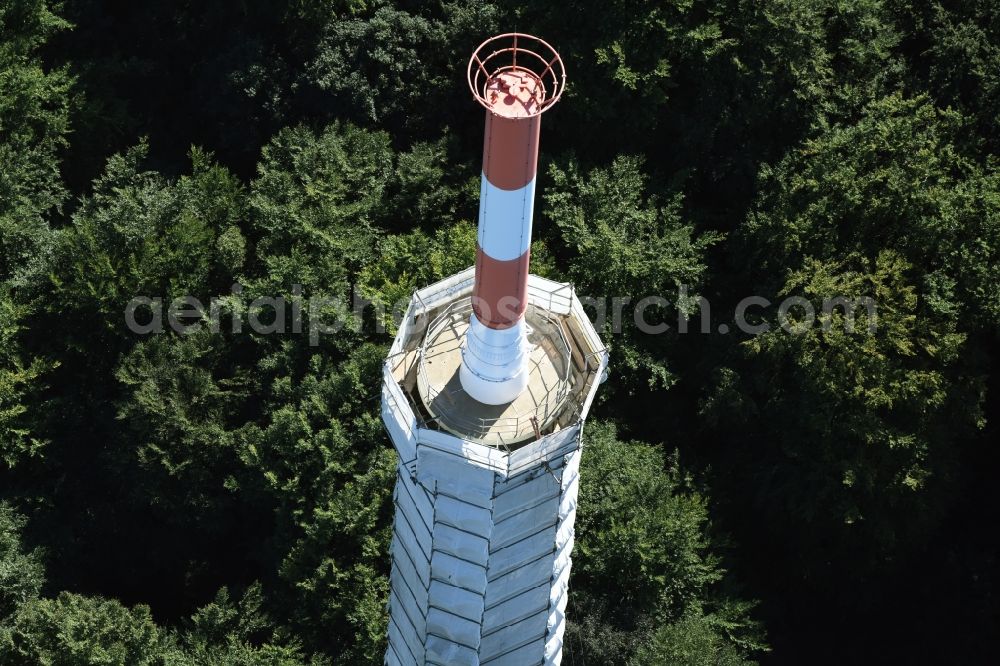 Aerial photograph Kiel - Radio tower in Vieburger woods in Kiel in Schleswig-Holstein. Currently, renovation work will take place through the Werner Diener GmbH & Co. Industrieanstrich KG