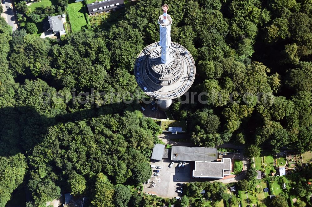 Aerial photograph Kiel - Radio tower in Vieburger woods in Kiel in Schleswig-Holstein. Currently, renovation work will take place through the Werner Diener GmbH & Co. Industrieanstrich KG